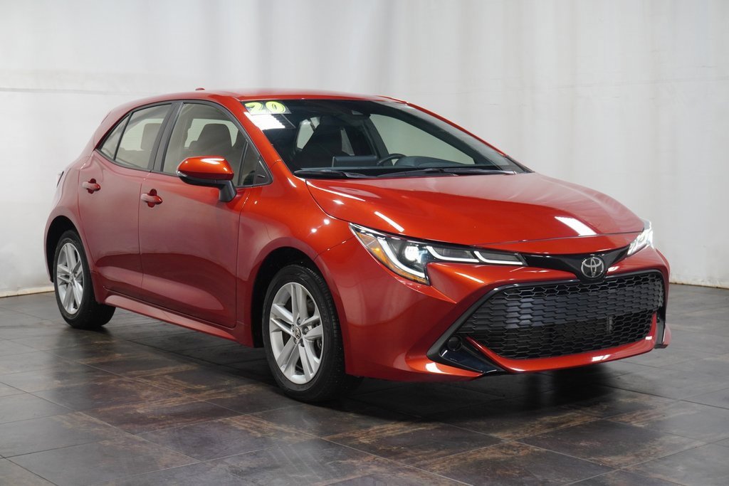 Certified 2020 Toyota Corolla Hatchback image 1