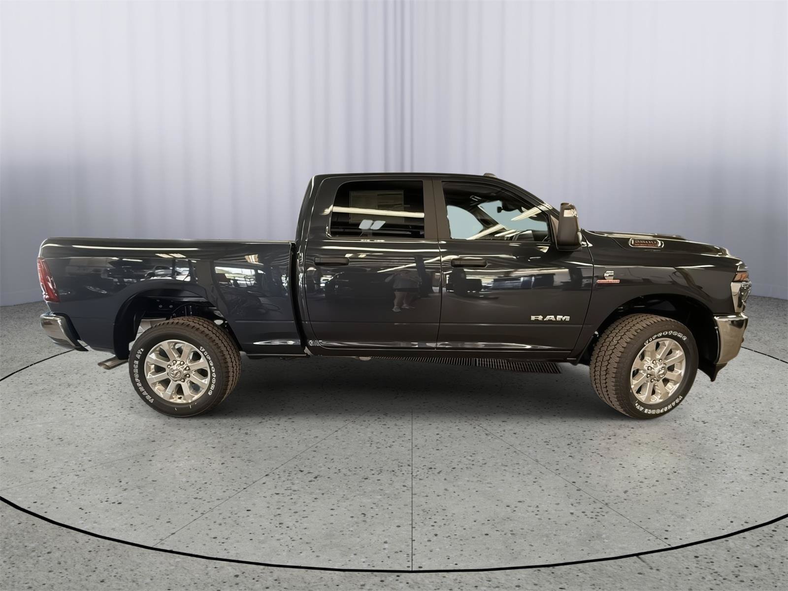 New 2026 RAM 2500 Big Horn AWD/4WD image 7