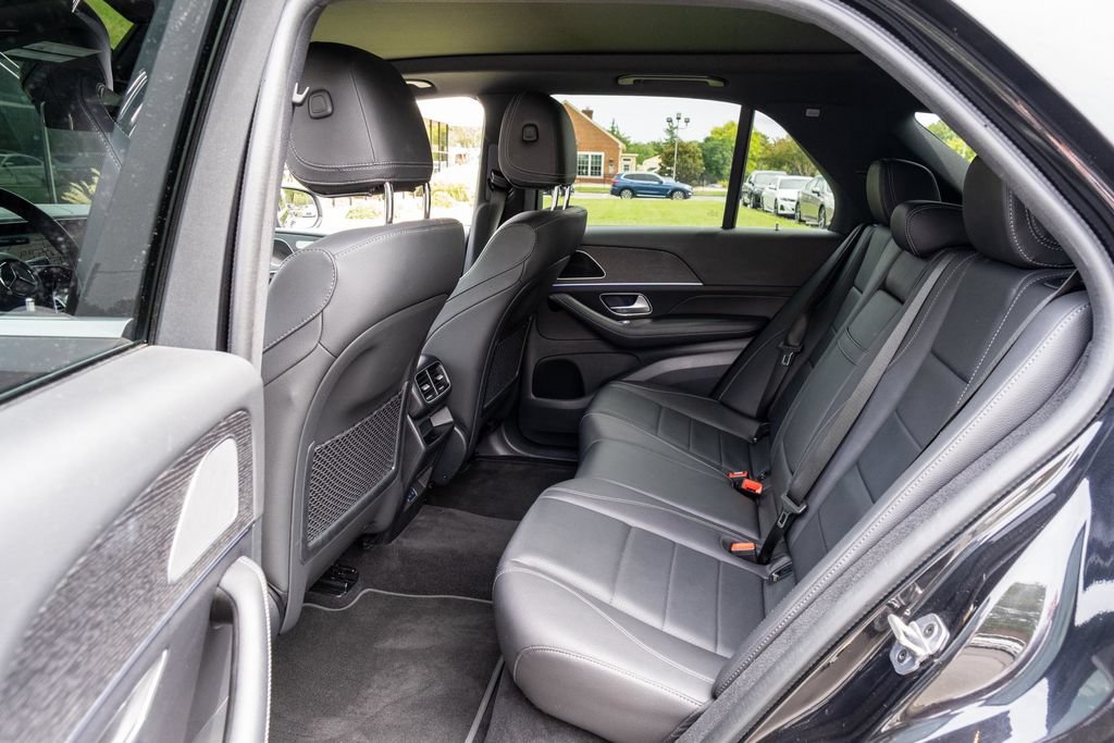 Used 2025 Mercedes-Benz GLE 350 4MATIC image 29