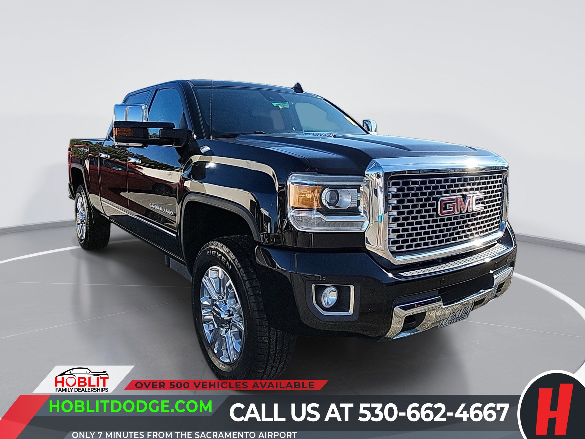 Used 2015 GMC Sierra 2500 Denali w/ Duramax Plus Package AWD/4WD image 1