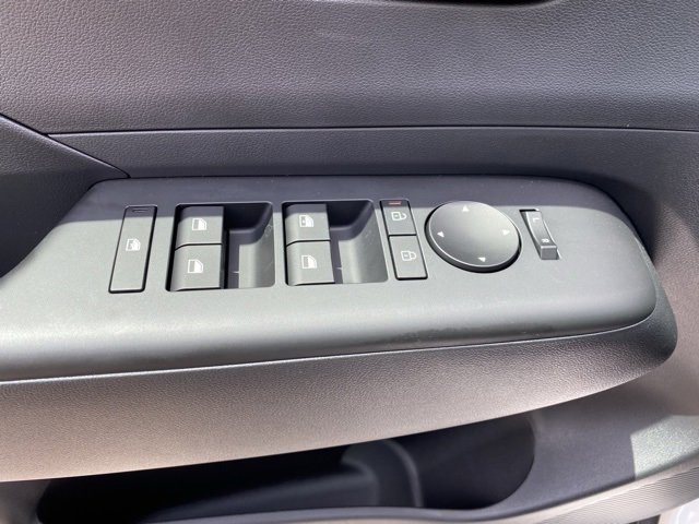 New 2025 Hyundai Kona SEL image 13