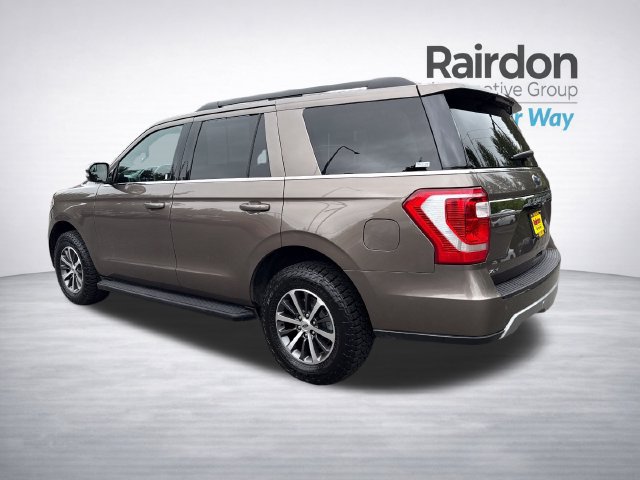 Used 2019 Ford Expedition XLT w/ Equipment Group 201A AWD/4WD image 5