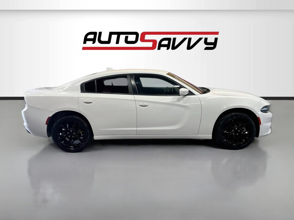 Used 2022 Dodge Charger SXT AWD/4WD image 8