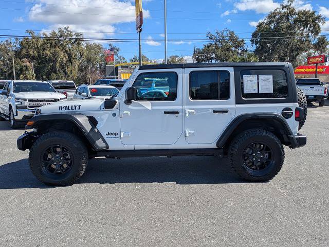 Used 2025 Jeep Wrangler Willys image 5