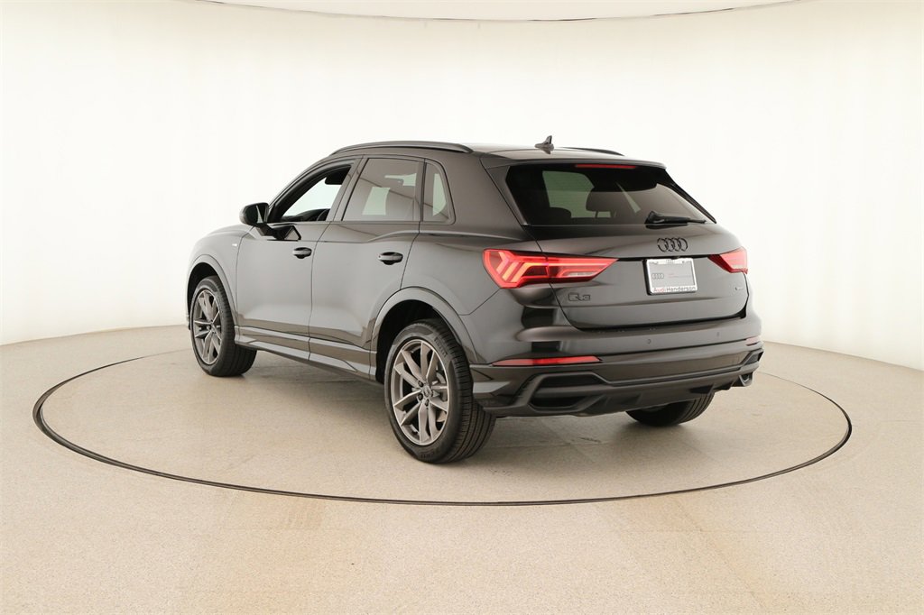 Certified 2024 Audi Q3 2.0T Premium Plus image 4