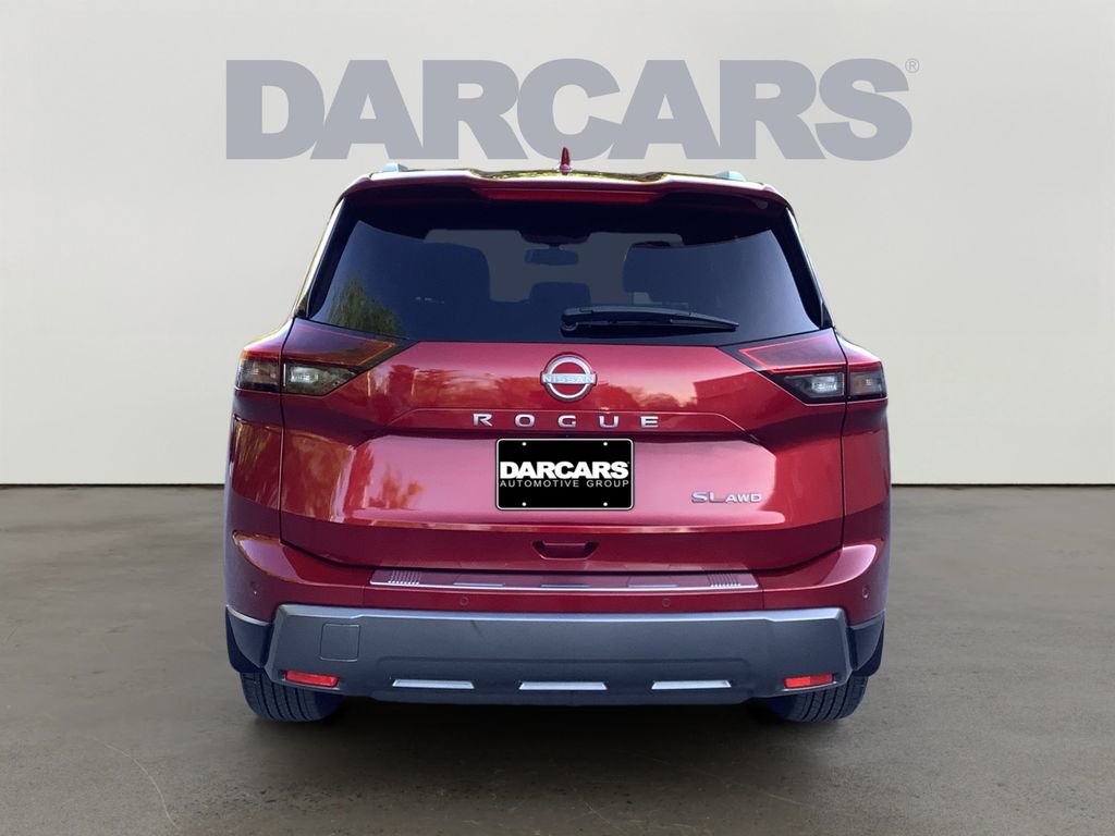 Used 2025 Nissan Rogue SL image 6