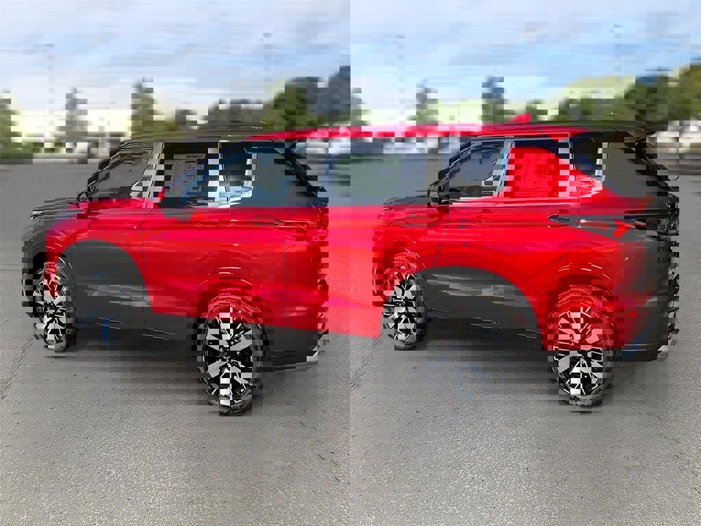 New 2025 Mitsubishi Outlander SE image 5