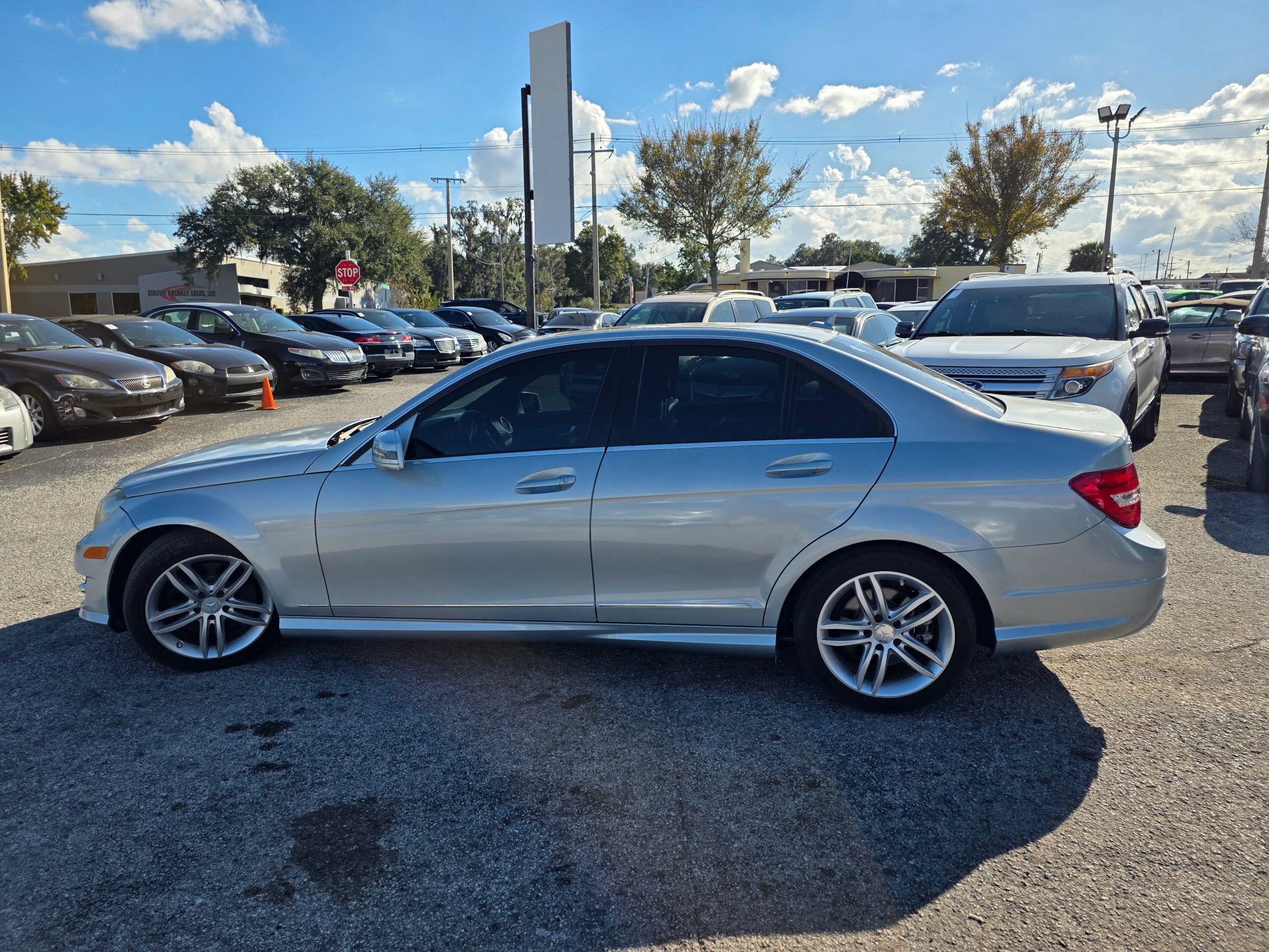 Used 2013 Mercedes-Benz C 300 4MATIC Sedan image 4