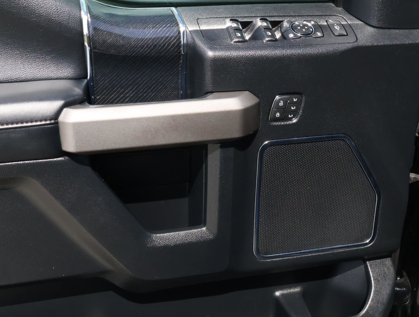 Used 2020 Ford F250 Platinum image 19