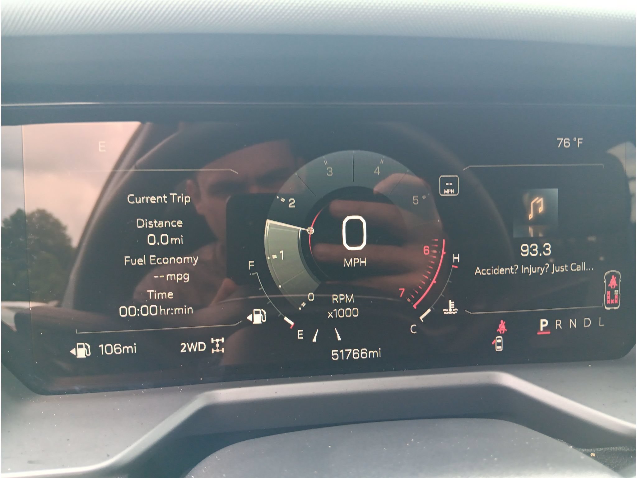 Used 2024 GMC Acadia AT4 w/ Luxury Package AWD/4WD image 11