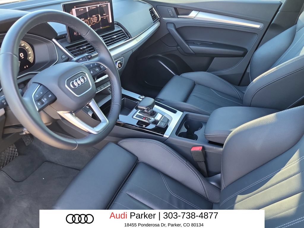 Used 2025 Audi Q5 2.0T Premium w/ Convenience Plus Package AWD/4WD image 7
