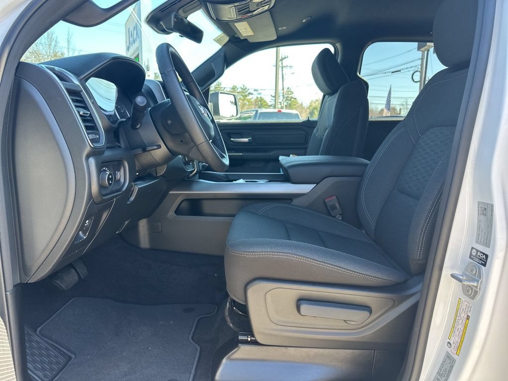Used 2026 RAM 1500 Express AWD/4WD image 12