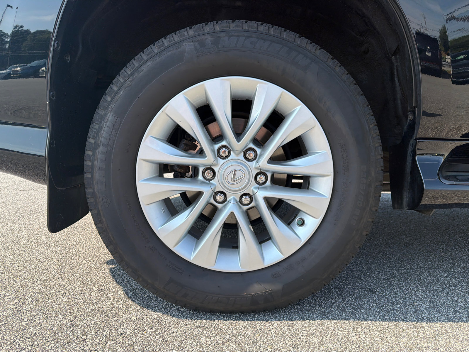 Used 2019 Lexus GX 460 Premium AWD/4WD image 17
