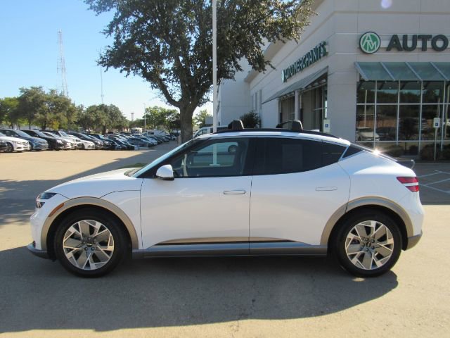 Used 2024 Genesis GV60 RWD image 14