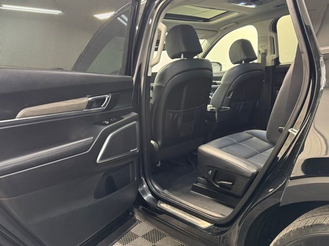 Used 2022 Kia Telluride SX image 30