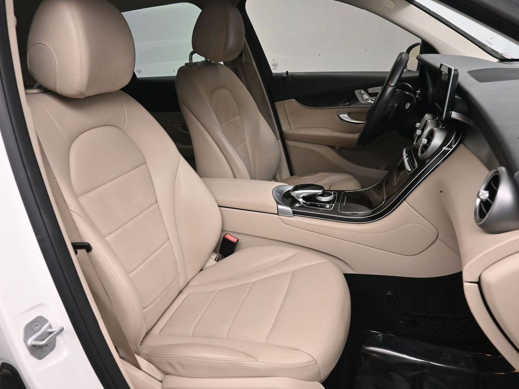 Used 2016 Mercedes-Benz GLC 300 image 21