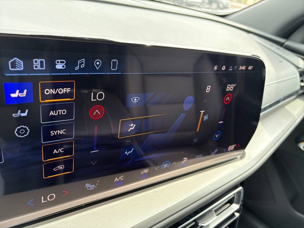 New 2026 Chevrolet Traverse LT w/ Enhanced Driving Package FWD image 33