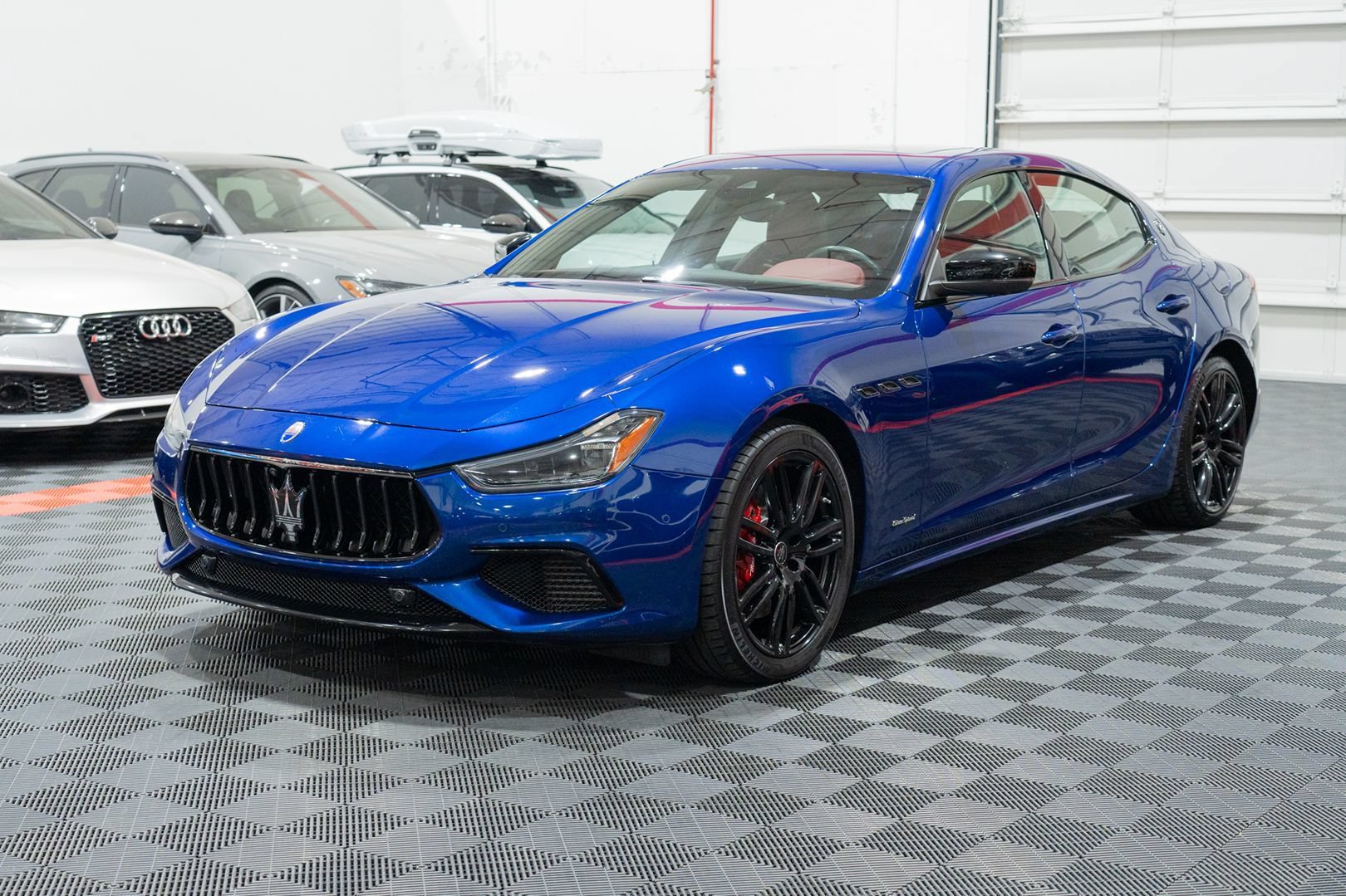 Used 2021 Maserati Ghibli S GranSport RWD image 3