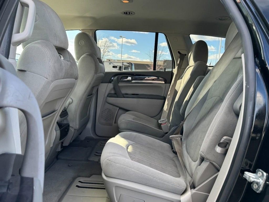 Used 2017 Buick Enclave Convenience FWD image 10