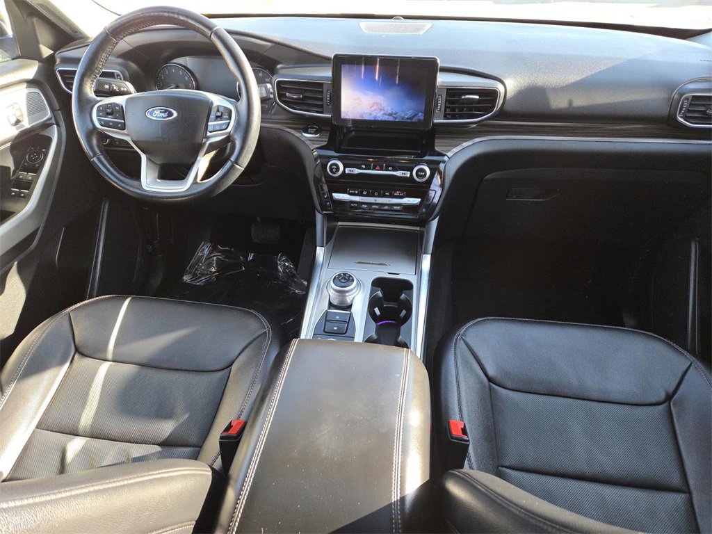 Used 2021 Ford Explorer Limited w/ Equipment Group 301A image 19