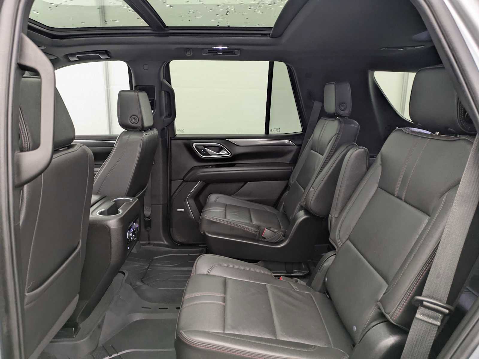 Used 2024 Chevrolet Tahoe RST w/ Luxury Package image 22