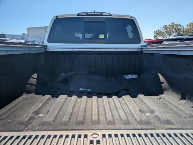 Used 2024 Nissan Titan PRO-4X w/ Pro-4x Utility Package AWD/4WD image 32