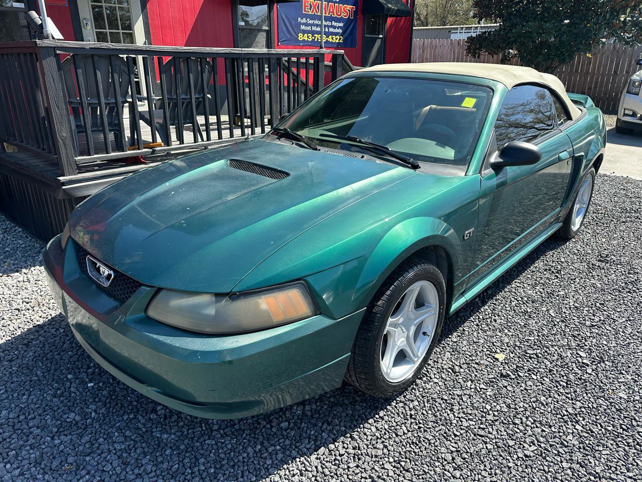 Used 2000 Ford Mustang GT RWD image 2