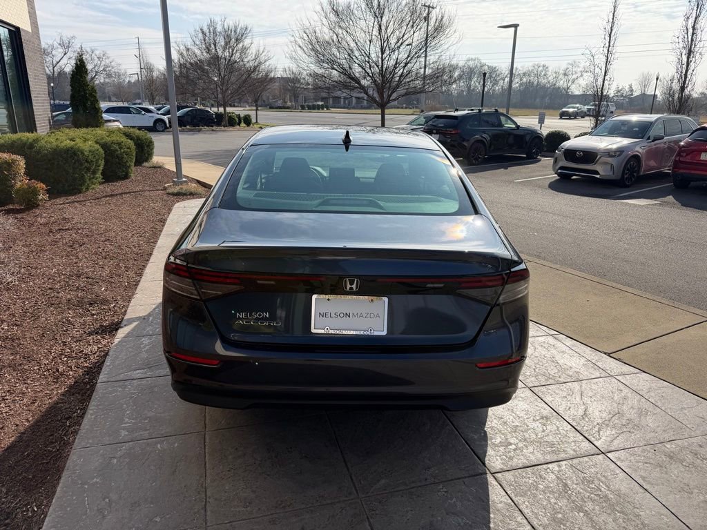 Used 2023 Honda Accord LX image 4