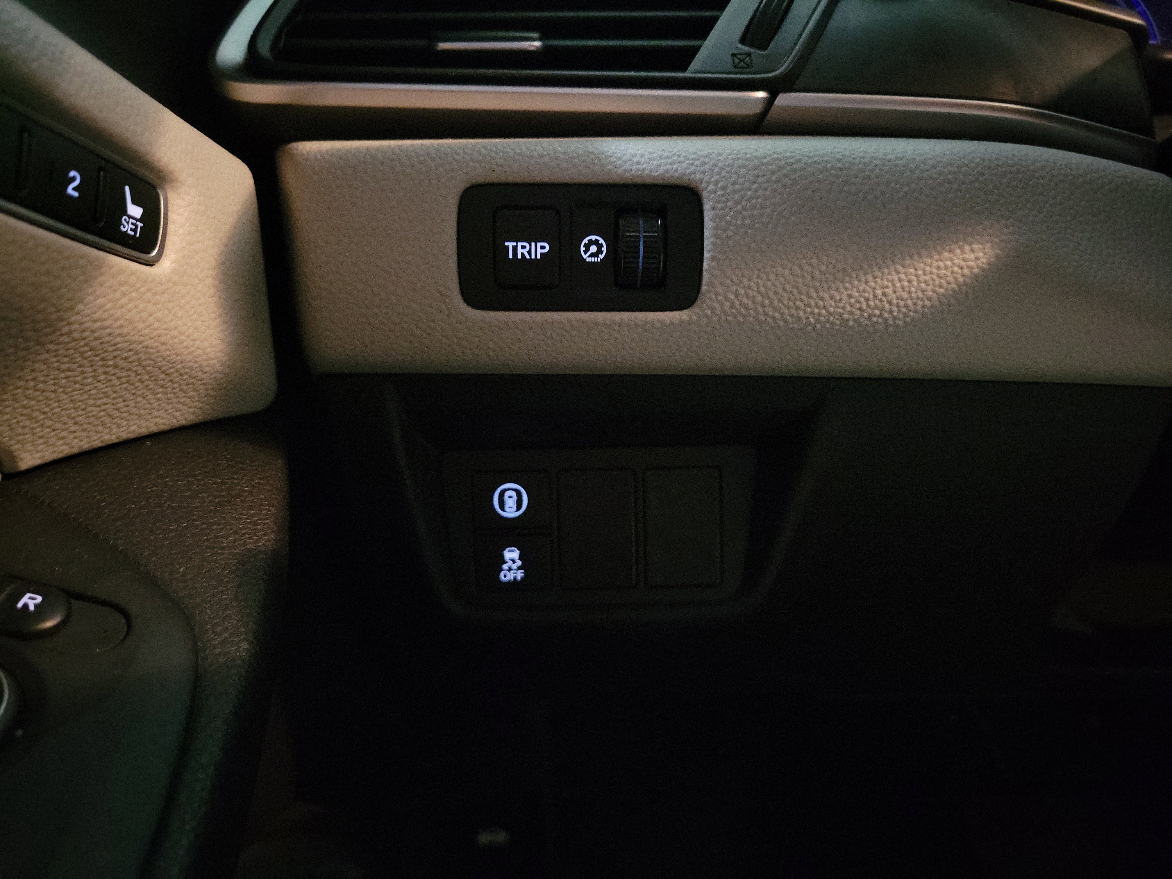 Used 2018 Honda Accord EX-L image 22