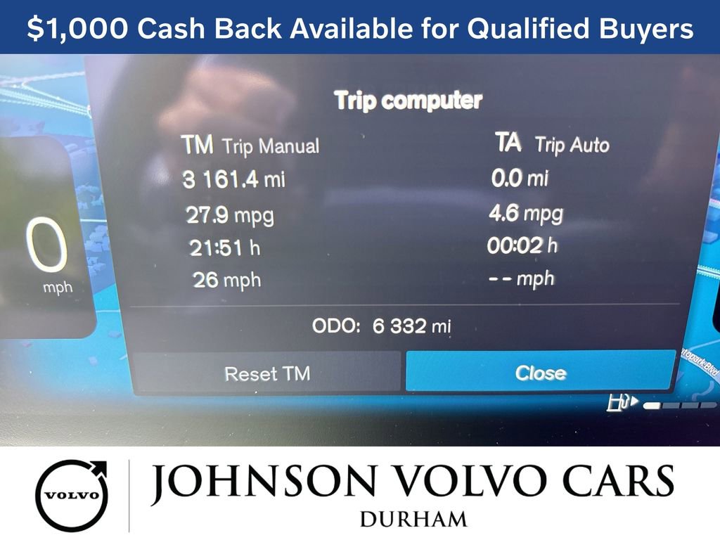 New 2026 Volvo XC40 B4 Core w/ Climate Package FWD image 10