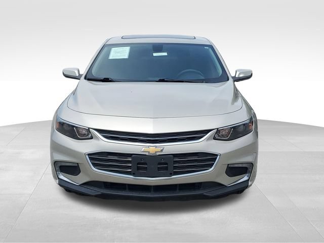 Used 2016 Chevrolet Malibu LT FWD image 2