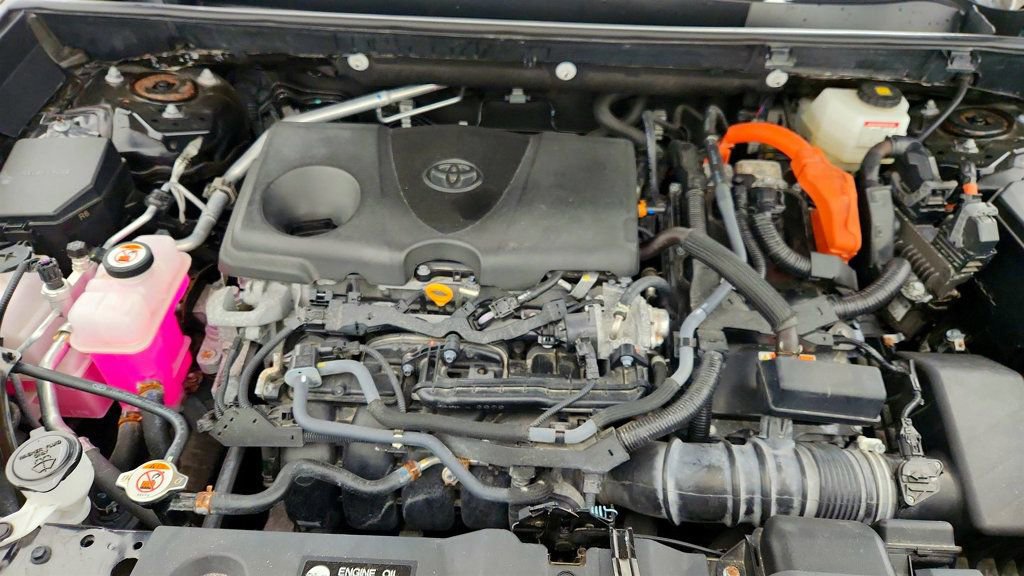 Used 2024 Toyota RAV4 AWD Hybrid image 25