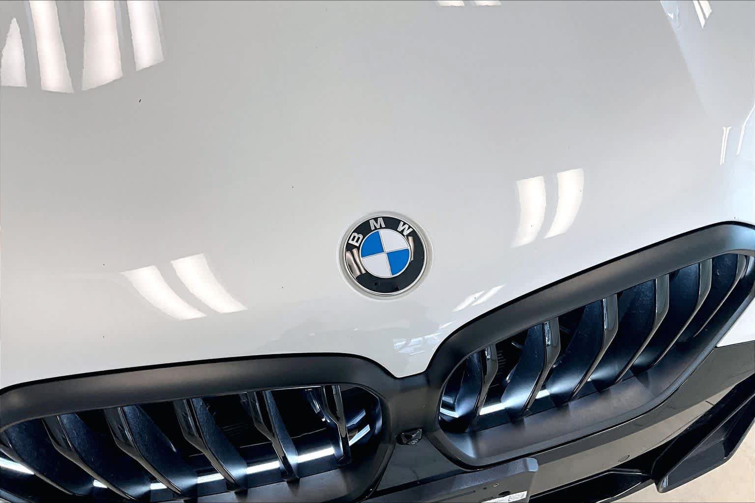 Used 2024 BMW X6 xDrive40i w/ Premium Package AWD/4WD image 31