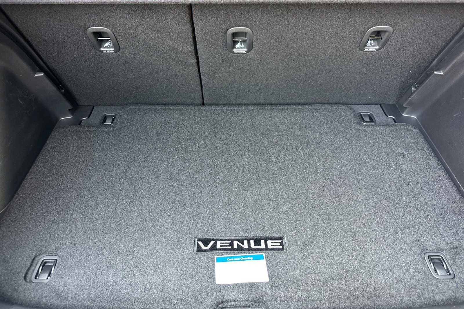 Certified 2026 Hyundai Venue SE FWD image 19