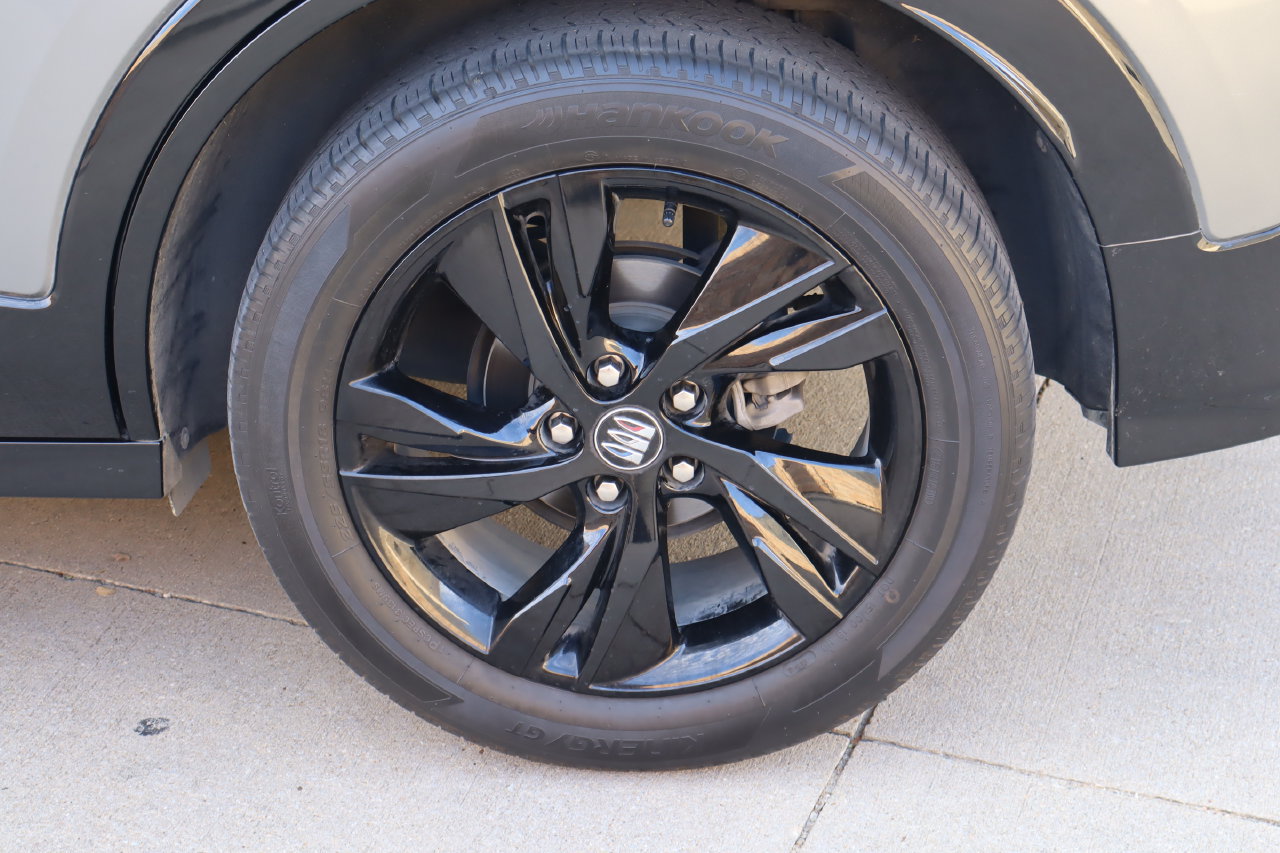 Used 2024 Buick Encore GX Sport Touring w/ Comfort Package FWD image 28