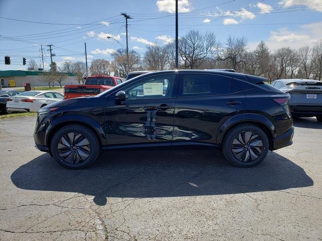 New 2025 Nissan Ariya AWD image 3