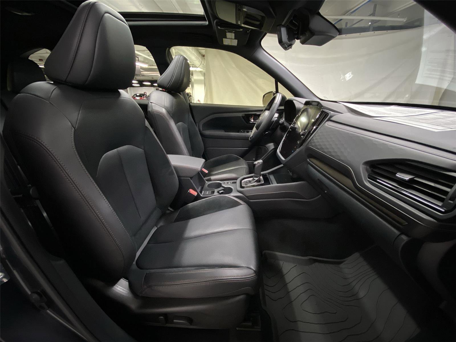 Used 2025 Subaru Forester Touring image 30