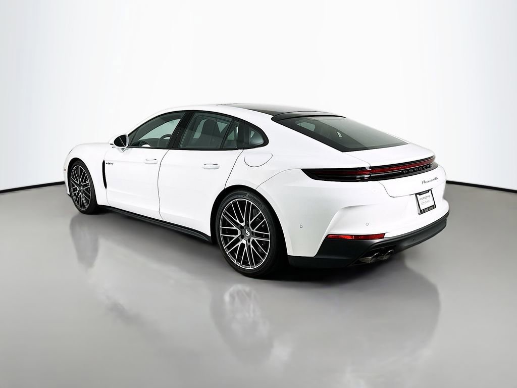 New 2025 Porsche Panamera 4S image 3