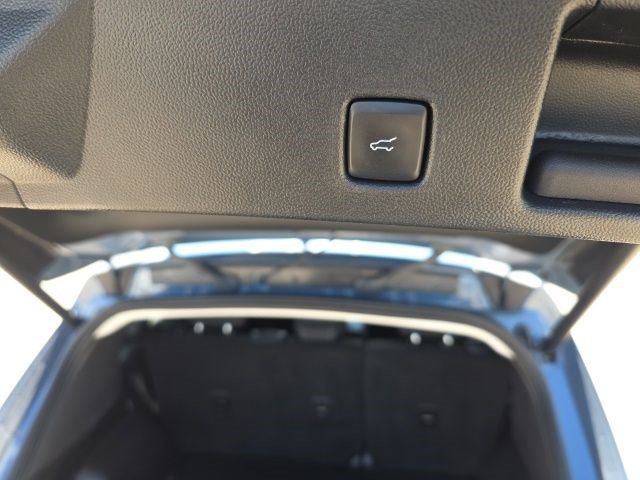 Used 2023 Ford Escape Active AWD/4WD image 11