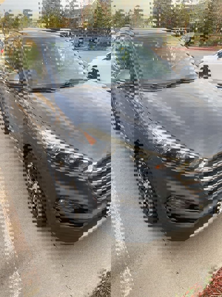 Used 2017 Hyundai Tucson Limited w/ Limited Ultimate Package 03 image 3