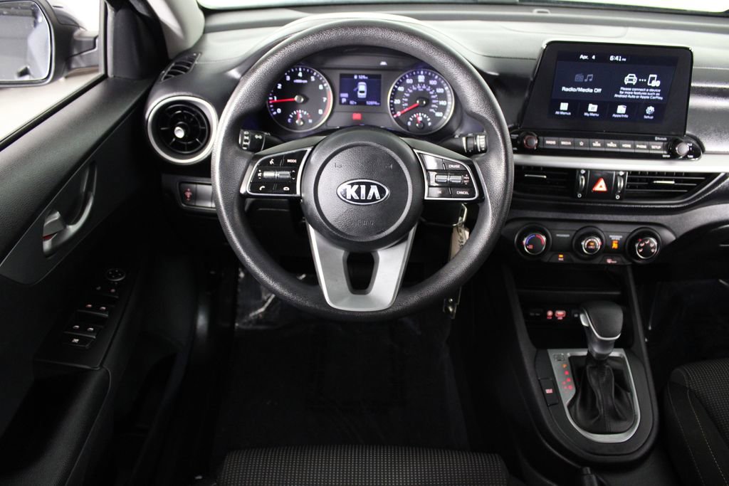 Used 2021 Kia Forte LXS image 6