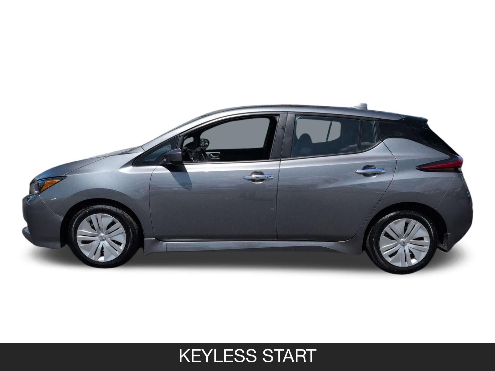 Used 2023 Nissan Leaf S image 4