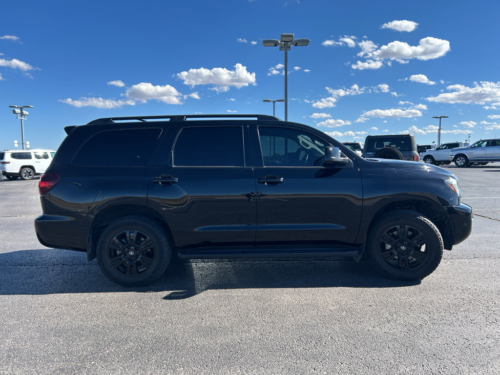 Used 2022 Toyota Sequoia TRD Sport image 4