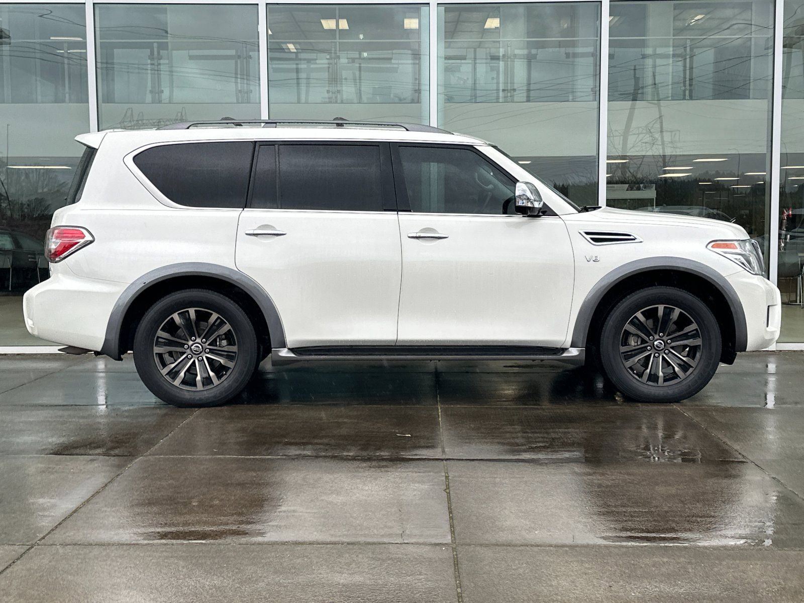 Used 2017 Nissan Armada Platinum w/ Captain Seat Package AWD/4WD image 2