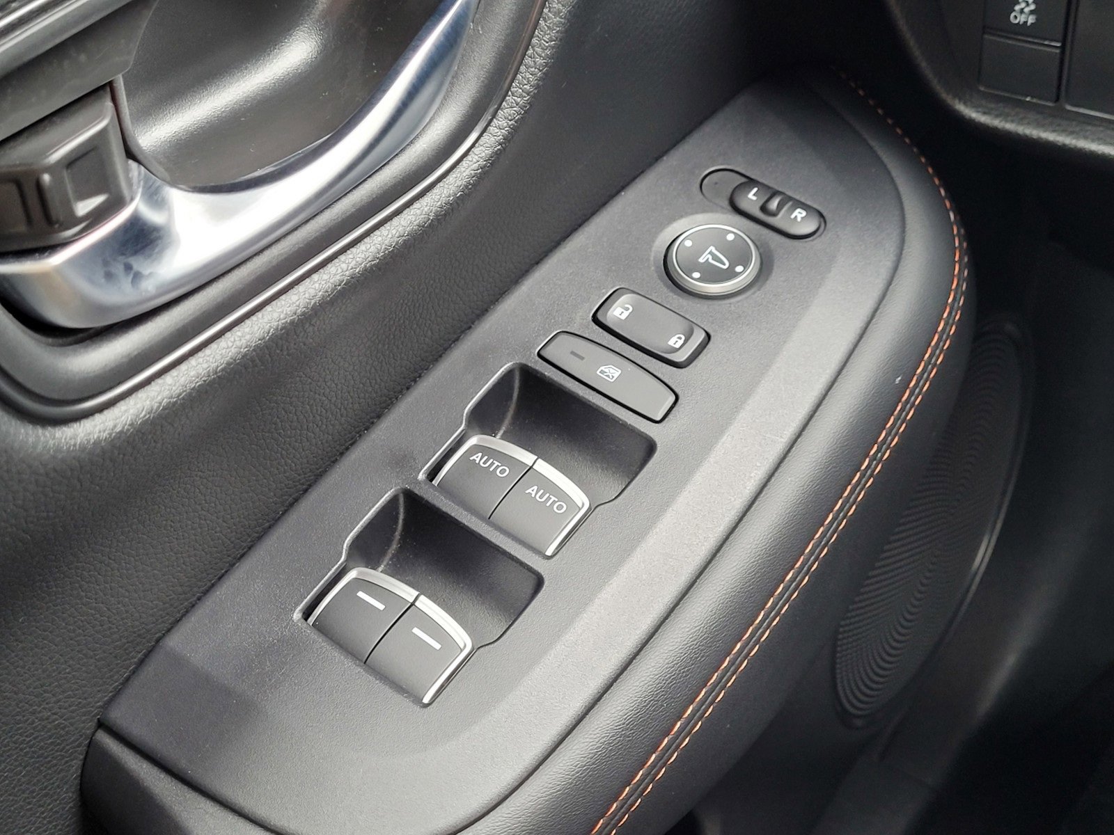 Certified 2024 Honda HR-V Sport image 16