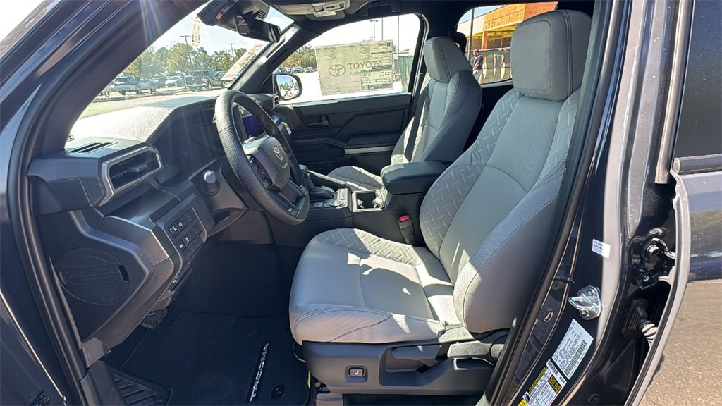 New 2025 Toyota Tacoma SR5 image 18