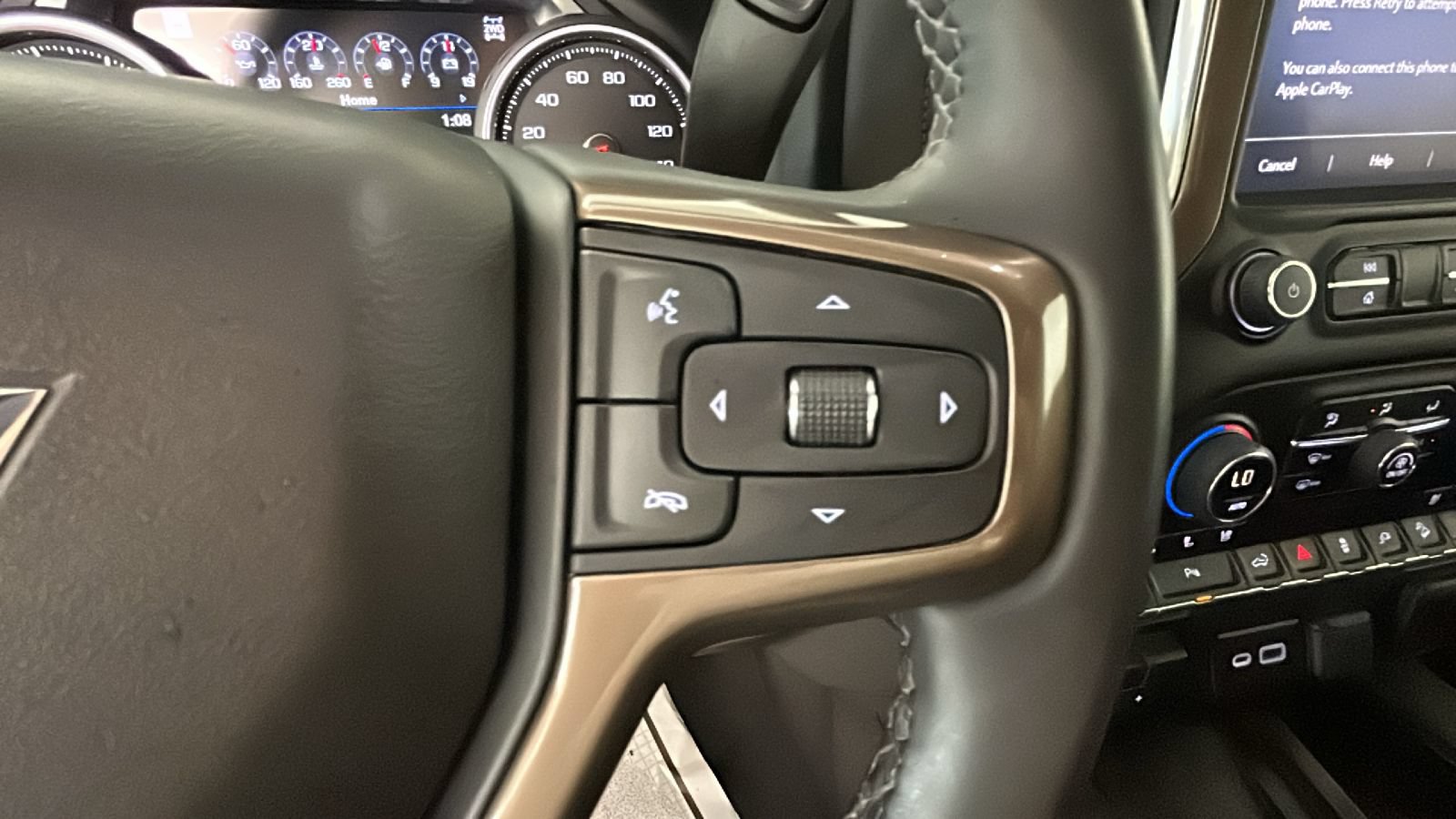 Used 2023 Chevrolet Silverado 2500 High Country w/ Z71 Off-Road Package AWD/4WD image 18