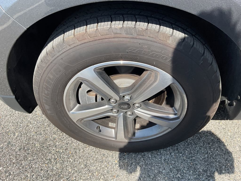 Used 2024 Ford Edge SEL w/ Convenience Package AWD/4WD image 4