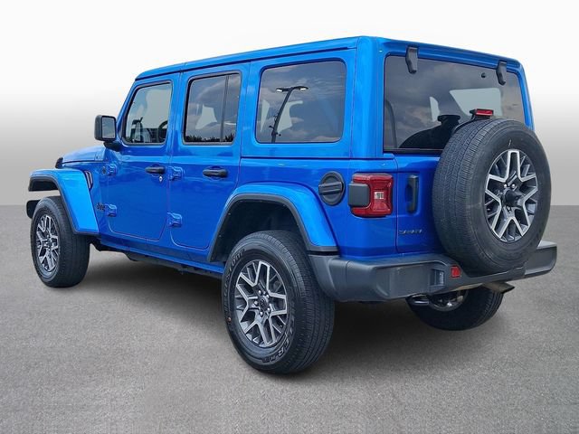 Used 2025 Jeep Wrangler Unlimited Sahara AWD/4WD image 6
