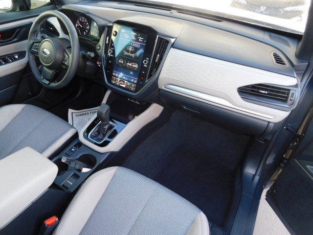 Used 2025 Subaru Forester Premium w/ Convenience Package #1 image 20